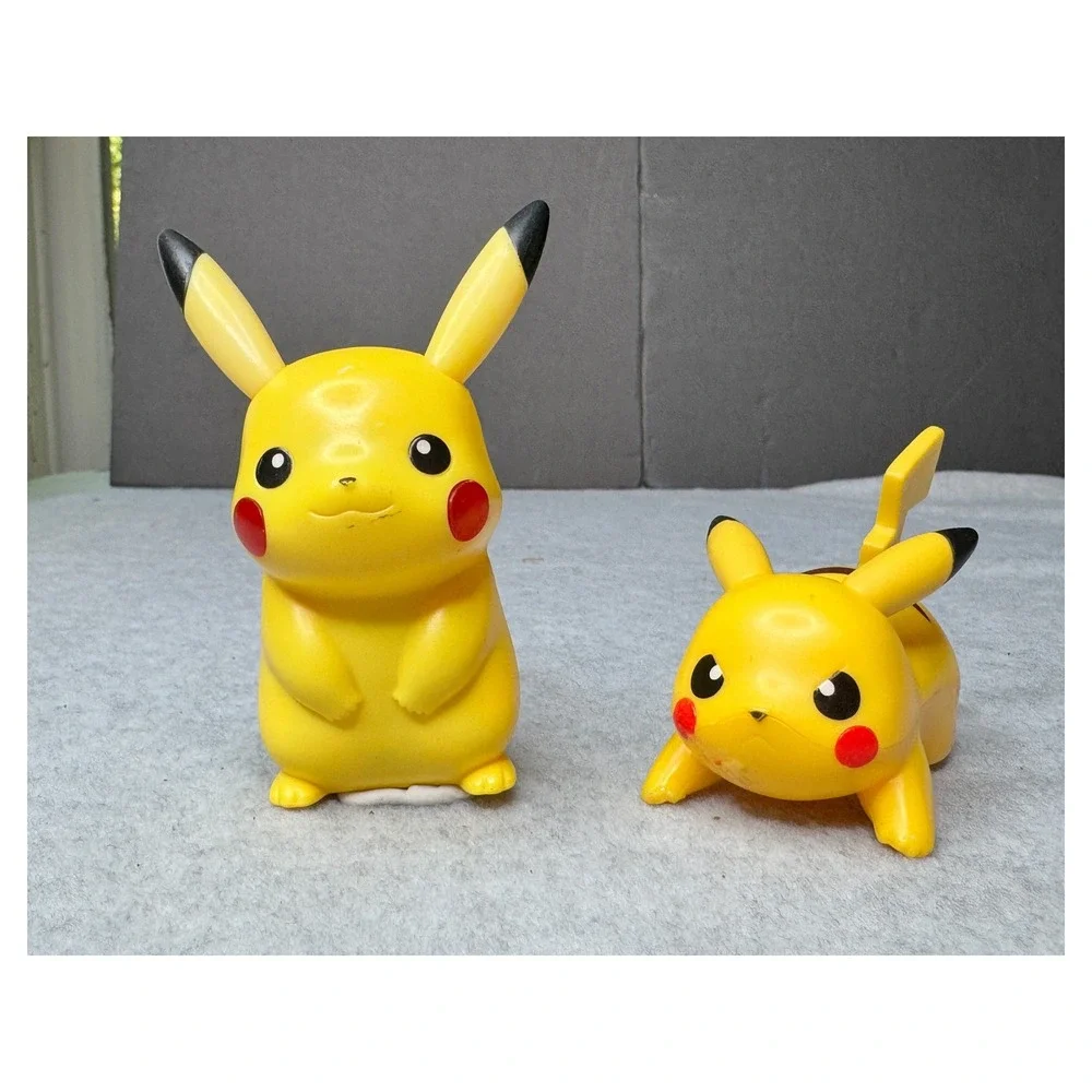 Pokemon Pikachu Figures‎ Lot of 2 Yellow Collectible Toys